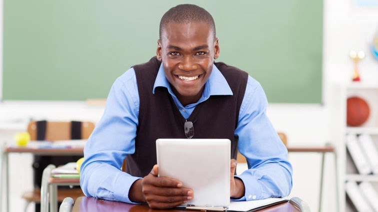Has Anyone Used a Custom Essay Writing Service?